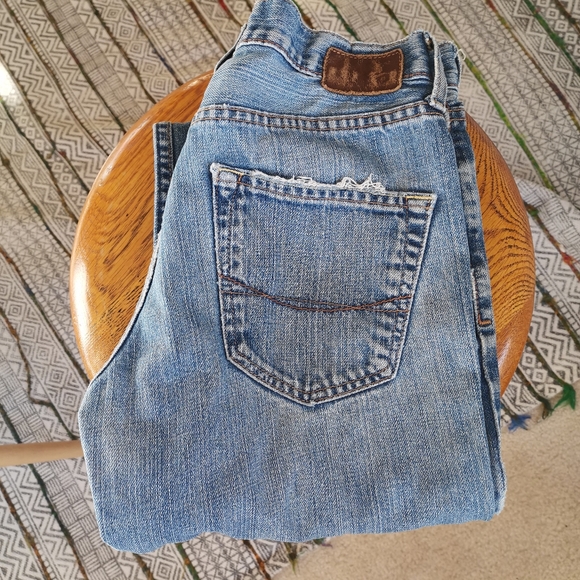 Bullhead Denim Rincon Straight Jeans 